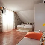 Antica Apartment
