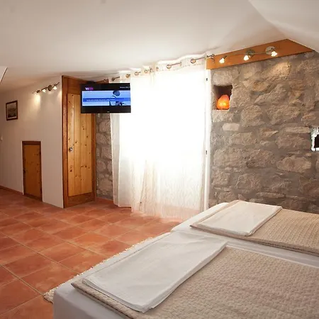 Antica Apartment